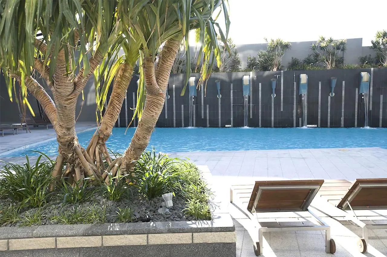 Sealuxe Suites - Central Surfers Paradise Gold Coast